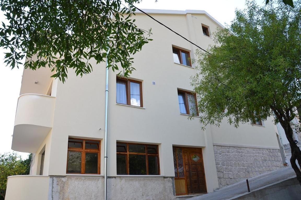 Apartments With A Parking Space Igrane, Makarska - 13535 Екстер'єр фото