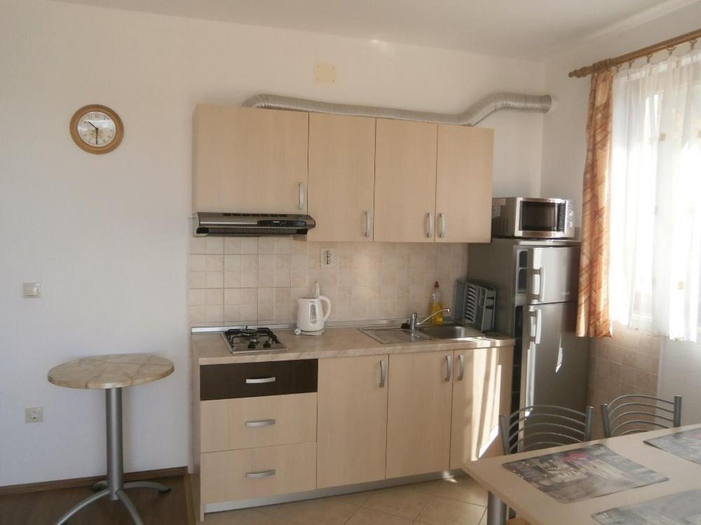 Apartments With A Parking Space Igrane, Makarska - 13535 Екстер'єр фото